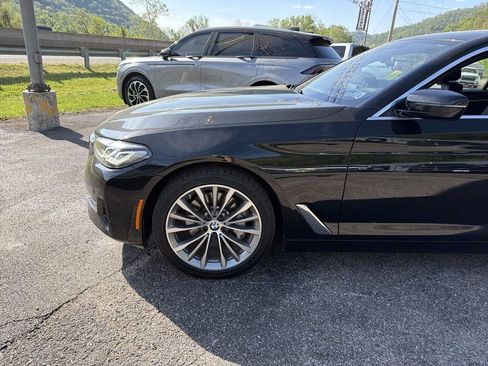Used 2022 BMW 530i xDrive w/ Premium Package AWD/4WD image 9