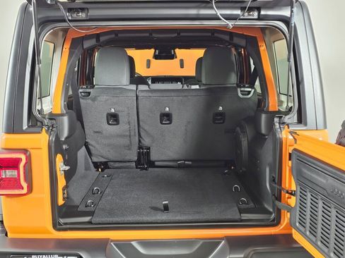 New 2026 Jeep Wrangler Unlimited Rubicon image 16