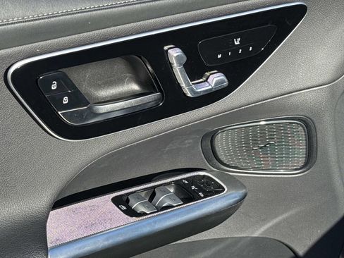 Used 2023 Mercedes-Benz GLC 300 image 20