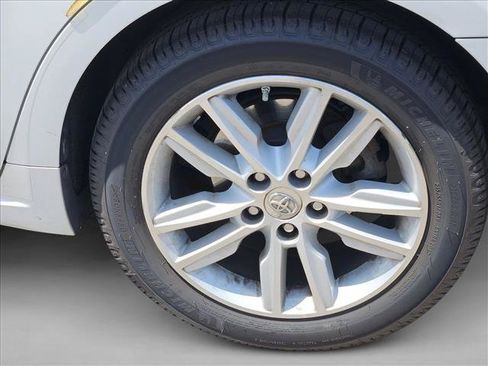Used 2014 Toyota Avalon XLE FWD image 14