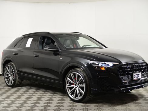New 2026 Audi Q8 Prestige image 6