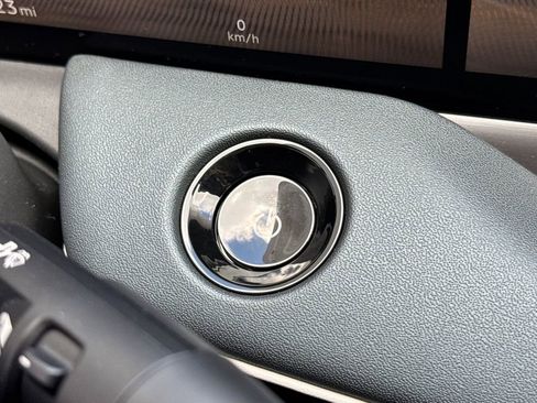 New 2026 Nissan Leaf SV+ FWD image 19