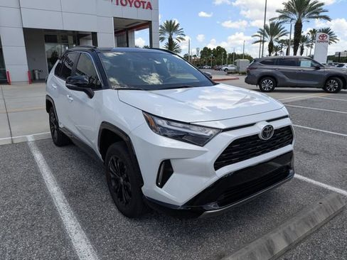 Certified 2025 Toyota RAV4 XSE AWD/4WD image 1