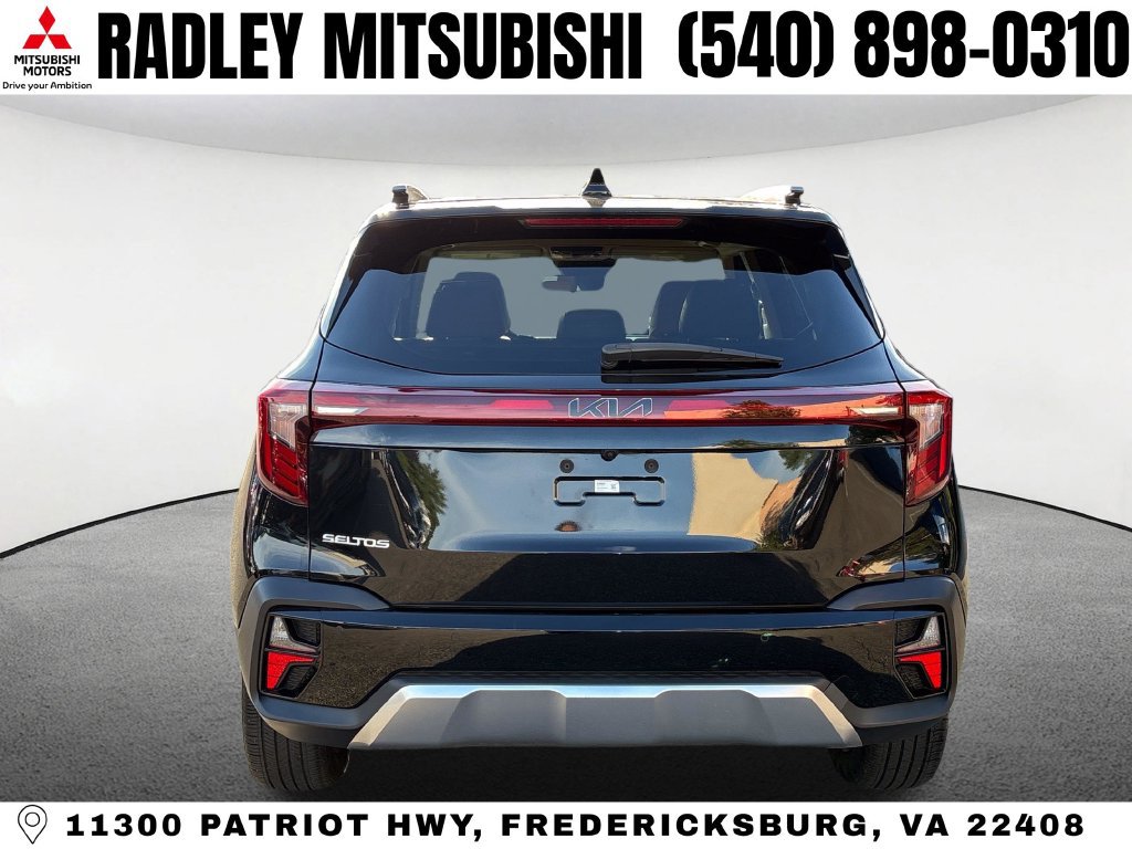 Used 2025 Kia Seltos EX w/ EX Sunroof Package FWD image 18