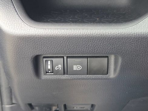 Used 2024 Toyota RAV4 XLE FWD image 26