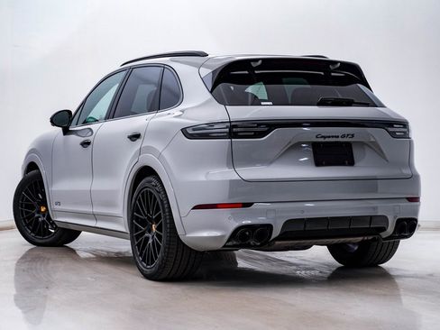 Certified 2023 Porsche Cayenne GTS image 3