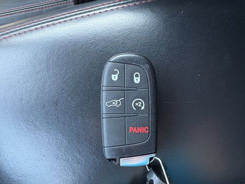 Used 2024 Dodge Durango GT AWD/4WD image 46