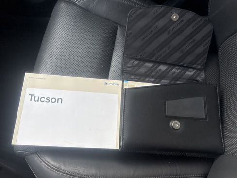 Used 2019 Hyundai Tucson Ultimate w/ Cargo Package image 28