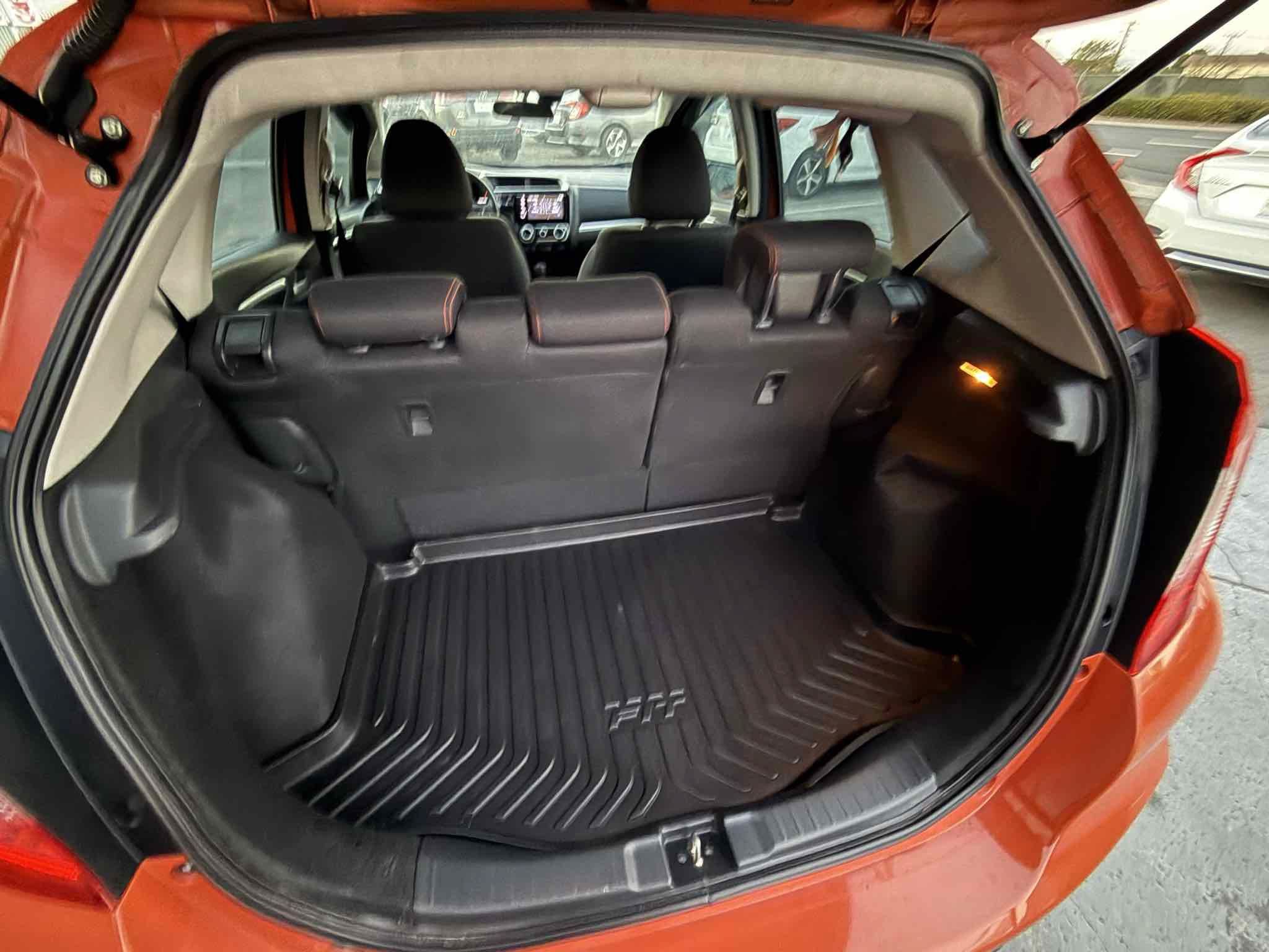 Used 2018 Honda Fit Sport image 59
