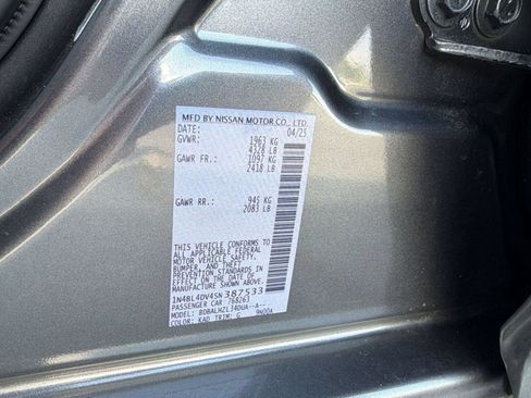 Certified 2025 Nissan Altima 2.5 SV FWD image 27