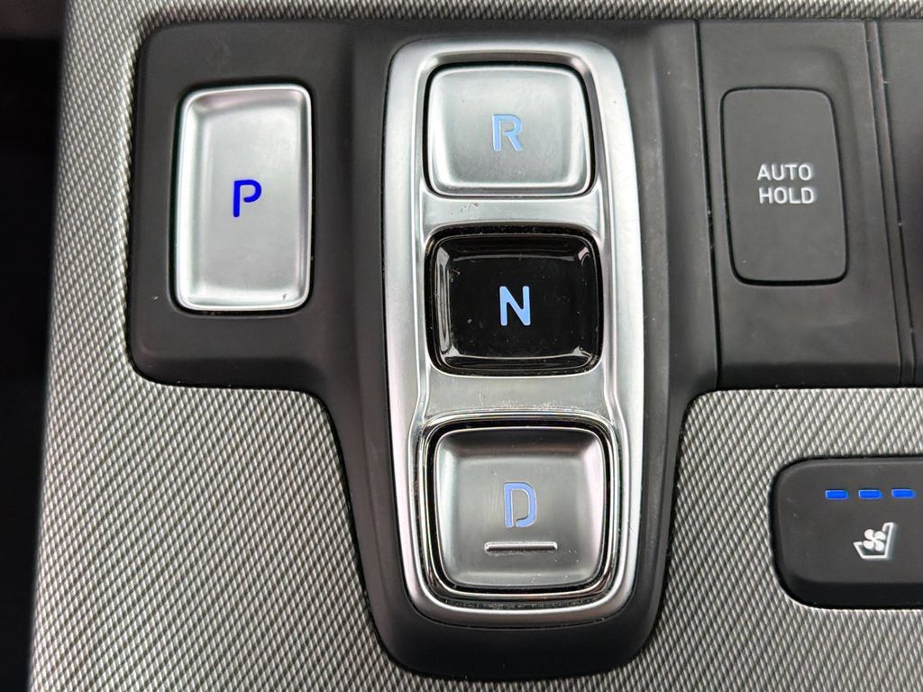Used 2023 Hyundai Palisade SEL w/ Cargo Package FWD image 32