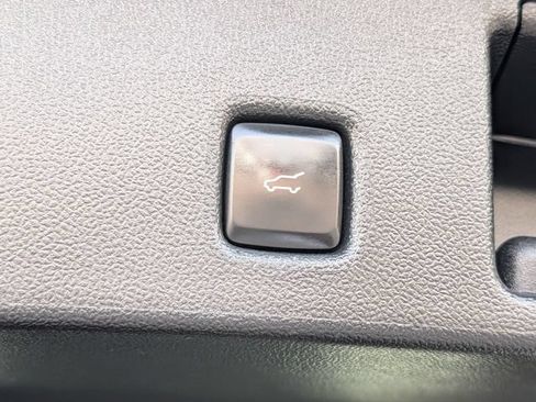 Used 2024 Ford Escape ST-Line AWD/4WD image 31