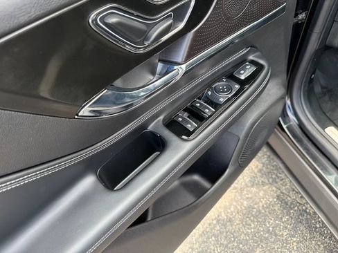 Certified 2024 Lincoln Corsair FWD image 14