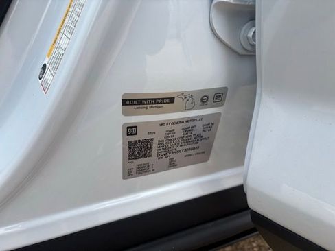 New 2026 Chevrolet Traverse Z71 w/ Enhanced Driving Package image 16