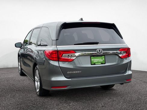 Used 2019 Honda Odyssey EX-L image 3
