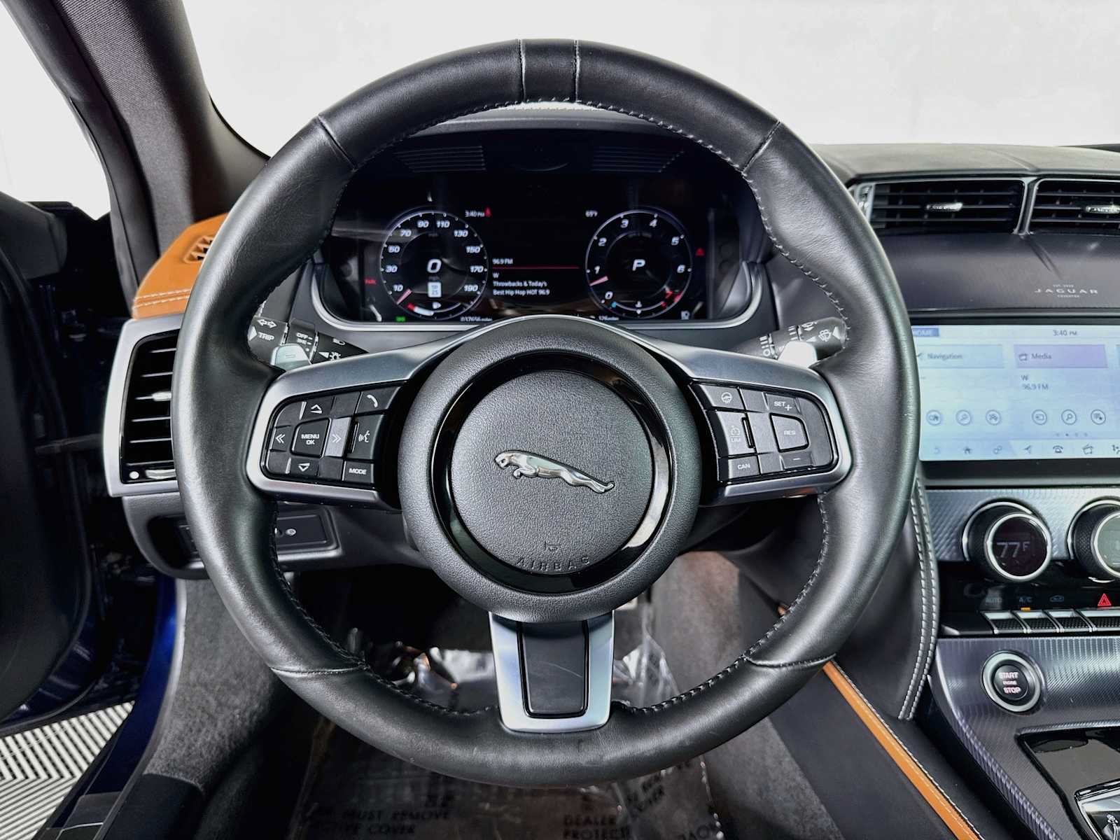 Used 2023 Jaguar F-TYPE R-Dynamic AWD/4WD image 11