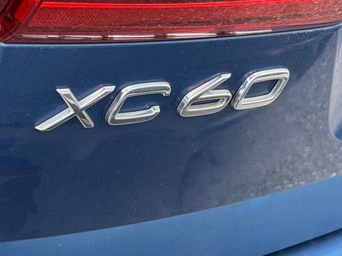 Used 2019 Volvo XC60 T8 R-Design AWD/4WD image 11