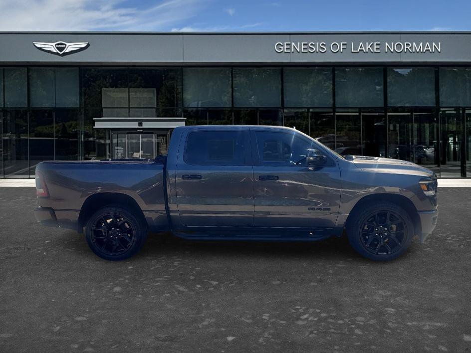 Used 2024 RAM 1500 Laramie AWD/4WD image 4