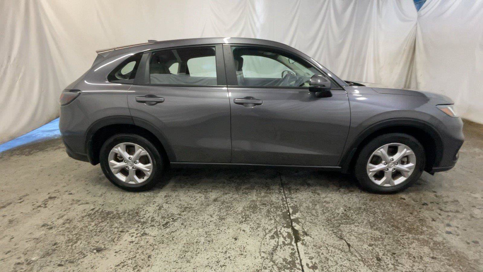 Certified 2024 Honda HR-V LX image 6