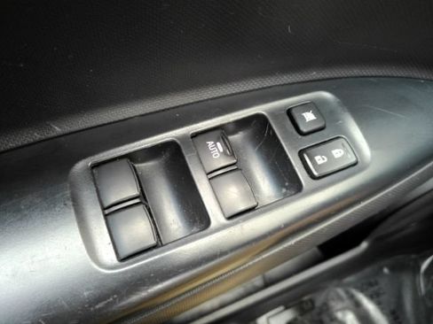 Used 2024 Mitsubishi Mirage ES FWD image 28