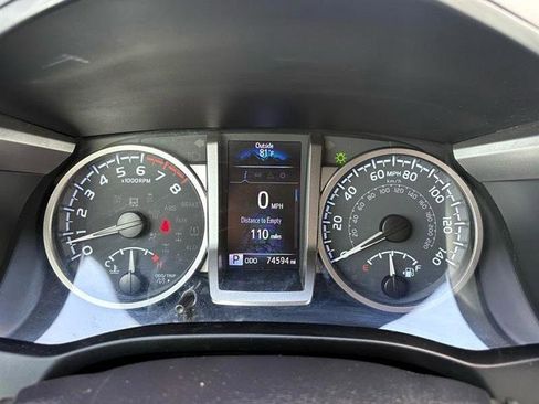 Used 2021 Toyota Tacoma SR5 w/ Trail Edition image 26