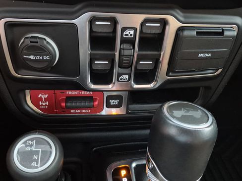 Used 2020 Jeep Wrangler Unlimited Rubicon image 29