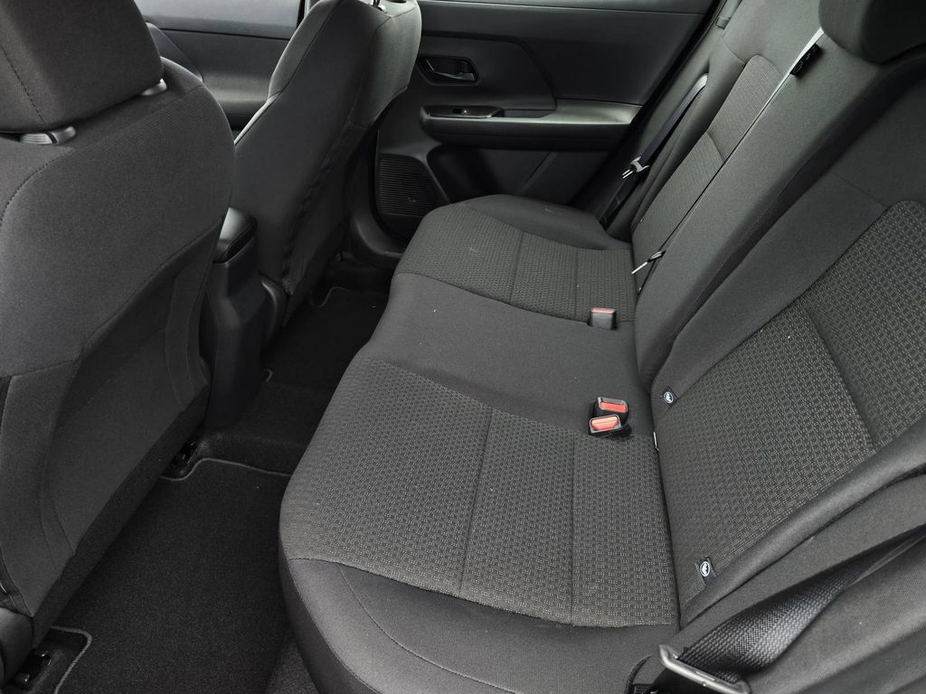 New 2027 Nissan Kicks S FWD image 11