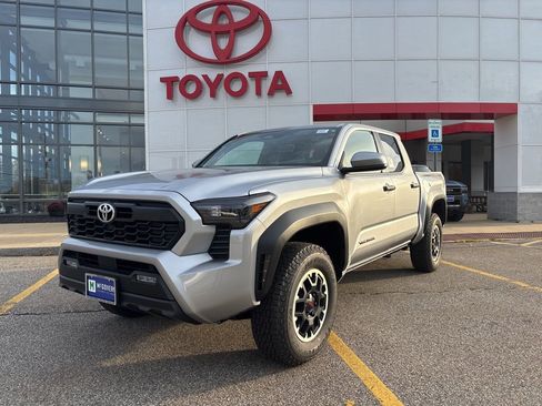 New 2025 Toyota Tacoma TRD Off-Road image 1