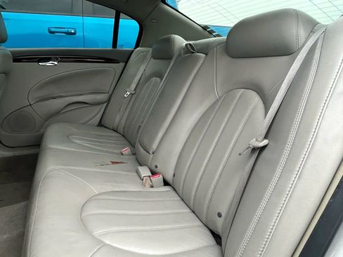 Used 2006 Buick Lucerne CXL w/ Luxury Package image 9