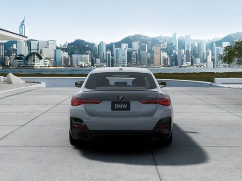 New 2026 BMW 430i w/ M Sport Package RWD image 5