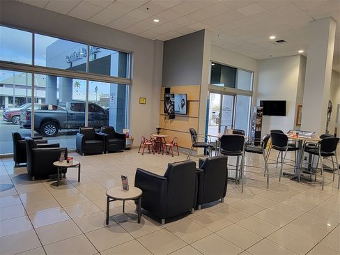 Used 2022 Chevrolet Blazer Premier w/ LPO, Cargo Package image 34