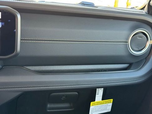 New 2026 Jeep Gladiator Sport image 19