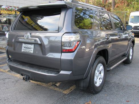 Used 2019 Toyota 4Runner SR5 image 6