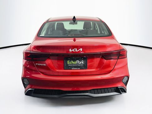Used 2024 Kia Forte LXS FWD image 7
