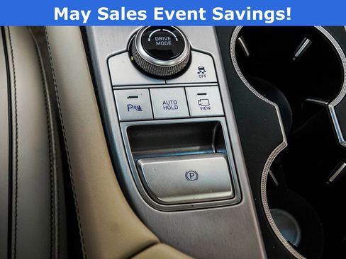 Used 2019 Genesis G70 3.3T Design RWD image 18