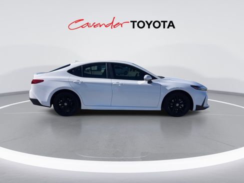 Certified 2026 Toyota Camry SE image 9