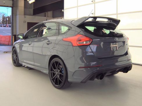 Used 2016 Ford Focus RS image 3