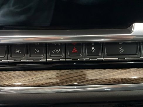 Certified 2024 Chevrolet Silverado 1500 RST image 28