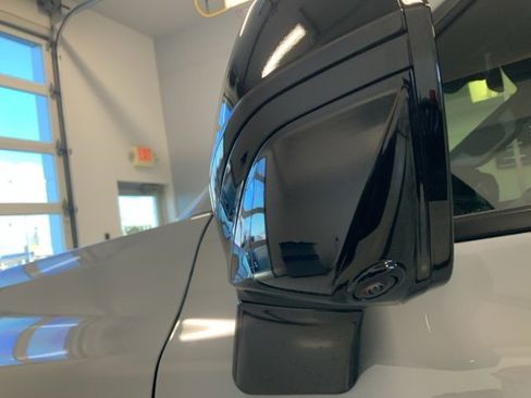 New 2026 GMC Sierra EV Elevation image 10