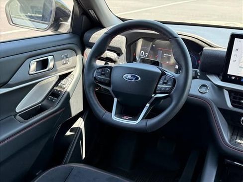 Used 2025 Ford Explorer ST w/ Sun And Sound Package AWD/4WD image 11