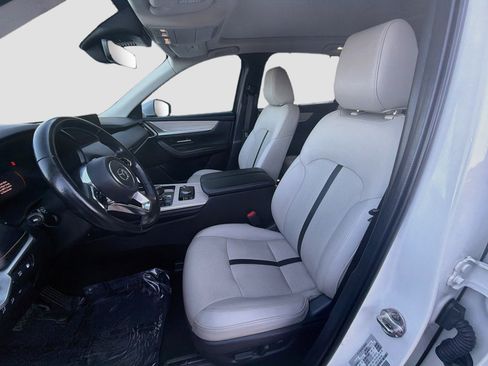 Used 2024 MAZDA CX-90 Plug-In Hybrid w/ Premium Pkg AWD/4WD image 13