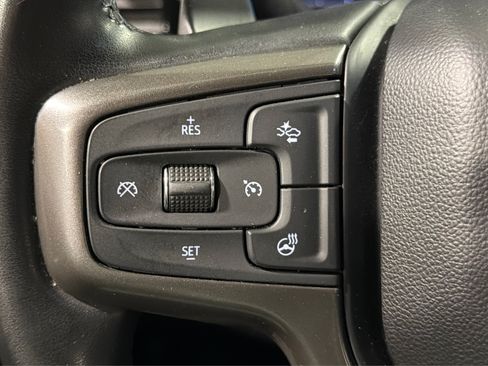 Used 2023 Chevrolet Silverado 1500 High Country w/ Technology Package AWD/4WD image 25