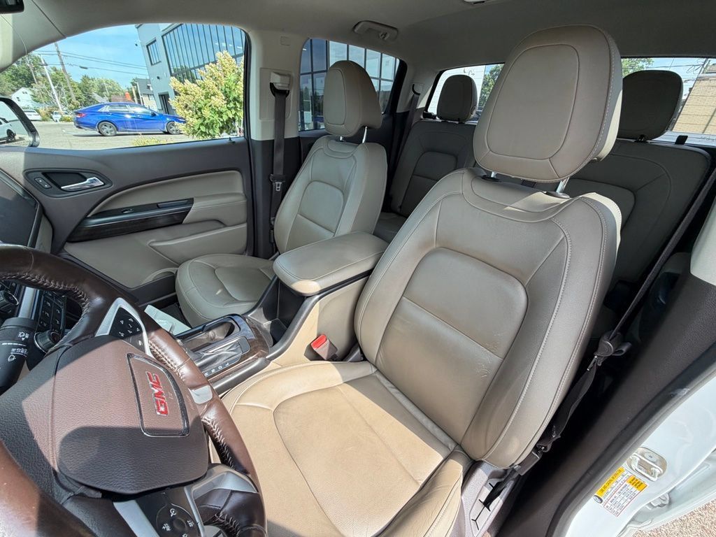 Used 2018 GMC Canyon SLT w/ Trailering Package AWD/4WD image 8