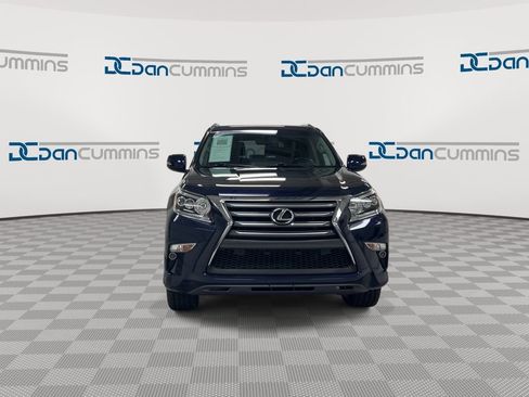 Used 2019 Lexus GX 460 Premium AWD/4WD image 3