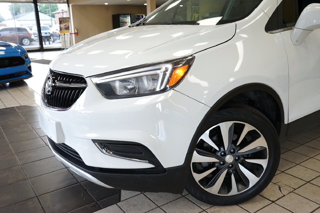 Used 2022 Buick Encore Preferred w/ Safety Package AWD/4WD image 14