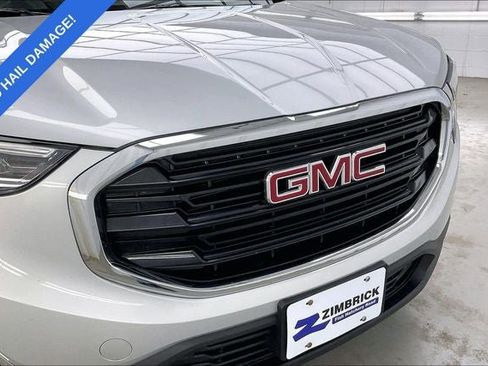 Used 2018 GMC Terrain SLE w/ Driver Convenience Package FWD image 30