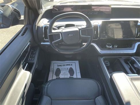 New 2025 Ford Expedition Platinum w/ Stealth Performance Package image 13