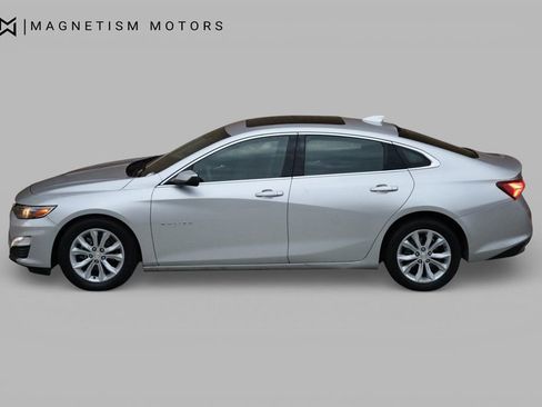 Used 2020 Chevrolet Malibu LT image 3