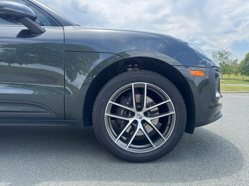 Certified 2025 Porsche Macan Turbo AWD/4WD image 11
