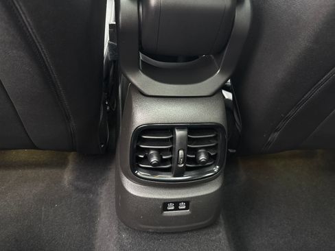 Used 2024 MINI Cooper Countryman S w/ Premium Package FWD image 38